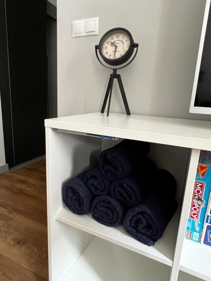 “Apartcalm - Like At Home” - Close To Subway ワルシャワ エクステリア 写真